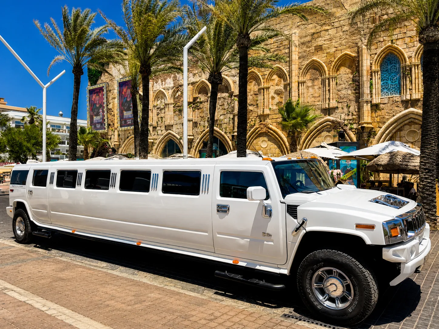 Hummer stretch limousine in Mallorca 2